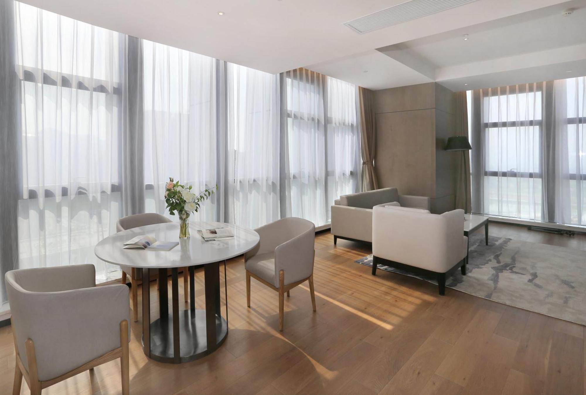 Novotel Deqing Esterno foto